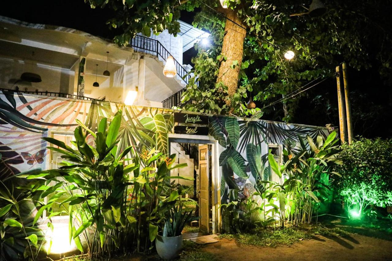 Hôtel Jungle Soul à Mirissa Extérieur photo